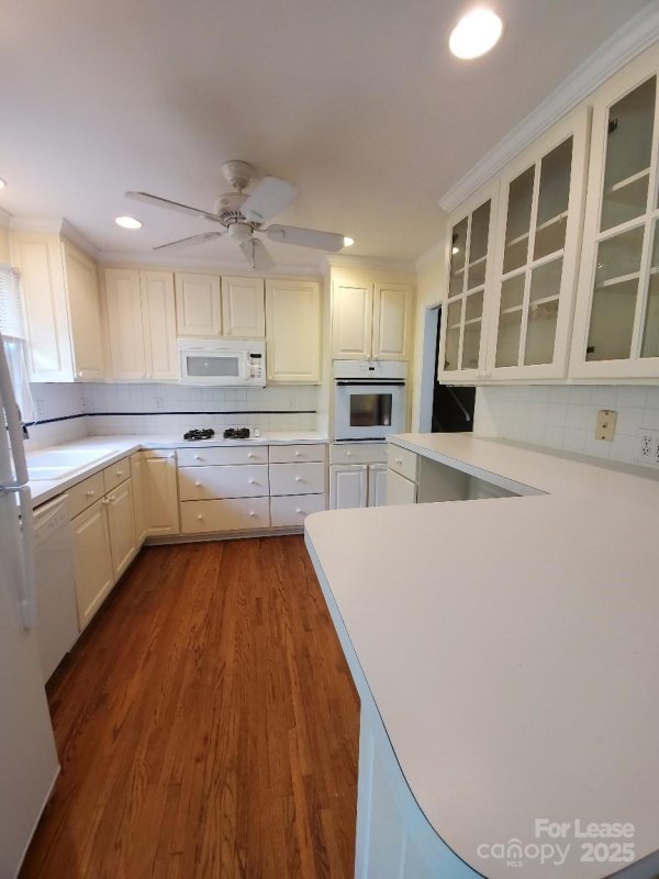 Property image 3 at 5950 Sharon Road, Charlotte, NC 28210