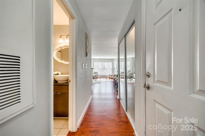 Property image 5 at 509 N Graham Street, Charlotte, NC 28202