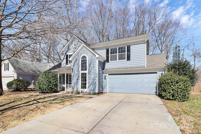 Property image 3 at 8419 Belstead Brook Court, Charlotte, NC 28216