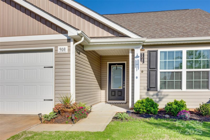 Property image 2 at 908 Morien Street, Richburg, SC 29729