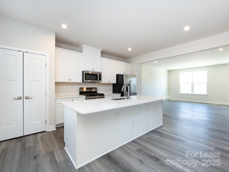 Property image 2 at 435 Moondance Drive, Gastonia, NC 28054