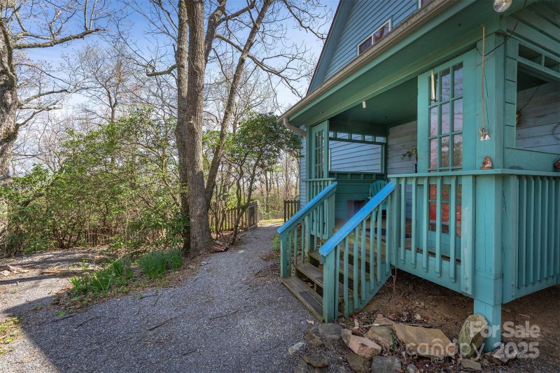 Property image 4 of 195 Prospectors Trail in Treehaven, Black Mountain, NC 28711