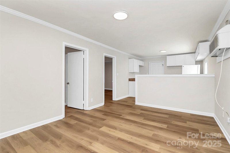 Property image 5 at 2510 Hemphill Street, Charlotte, NC 28208