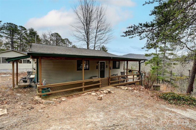 Property image 2 at 193 Oak Ridge Road, Hendersonville, NC 28792