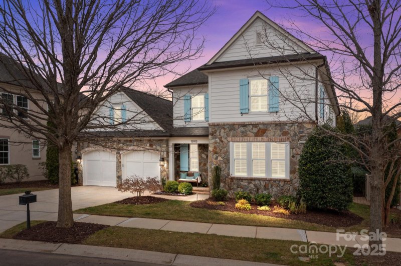 15913 Robbins Green Drive