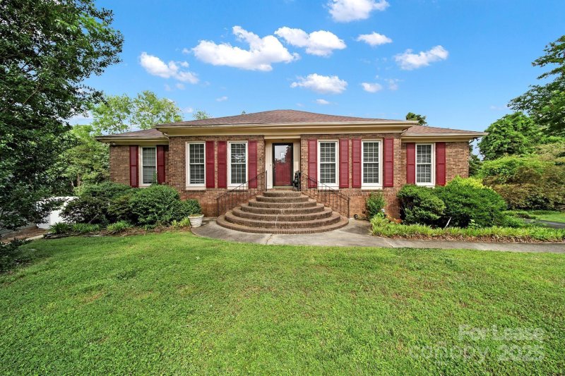 7308 Quail Ridge Drive