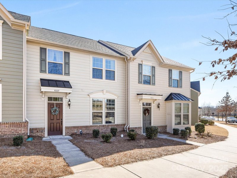 Property image 2 at 4107 Audubon Park Drive, Charlotte, NC 28217