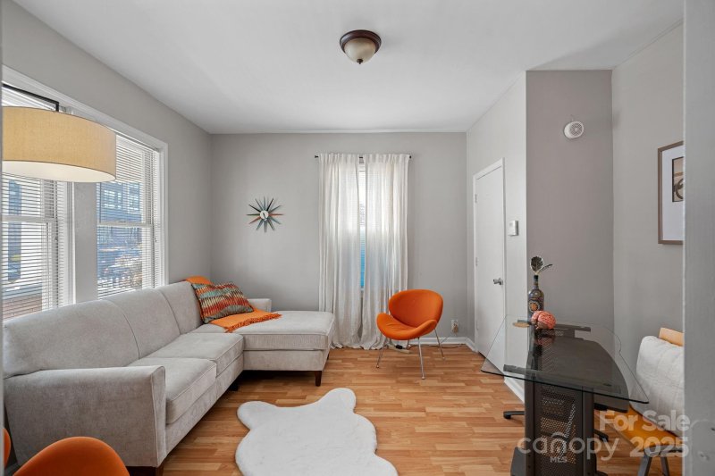 Property image 4 at 1714 S Tryon Street, Charlotte, NC 28203