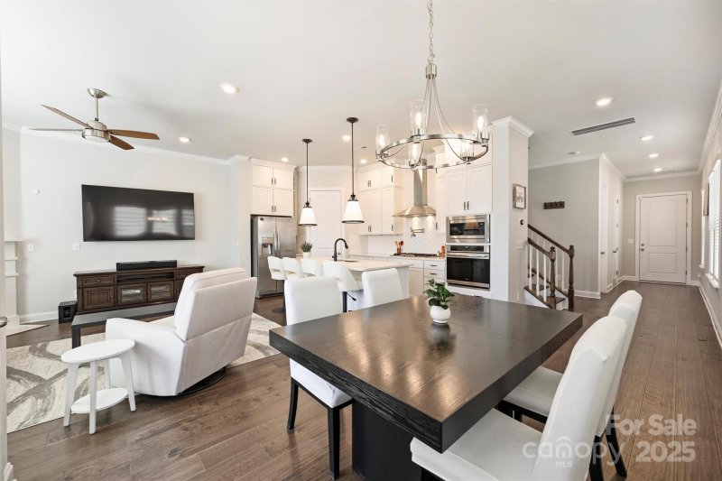 Property image 4 at 11013 Cobb Creek Court, Charlotte, NC 28277