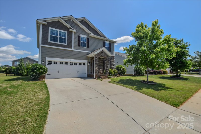 Property image 2 of 173 Glastonbury Drive in Heritage at Neel Ranch, Mooresville, NC 28115