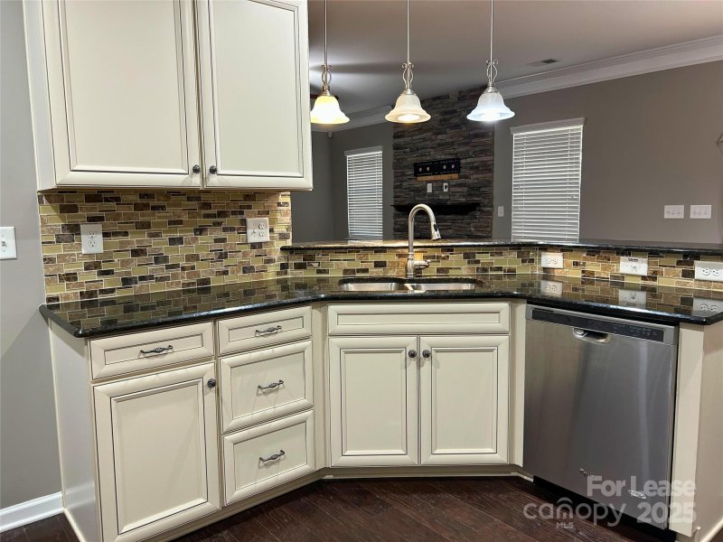 Property image 3 at 5803 Mcclintock Drive, Denver, NC 28037