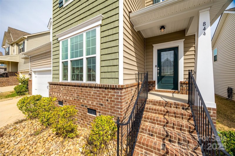 Property image 2 at 844 Braddock Way, Fort Mill, SC 29715