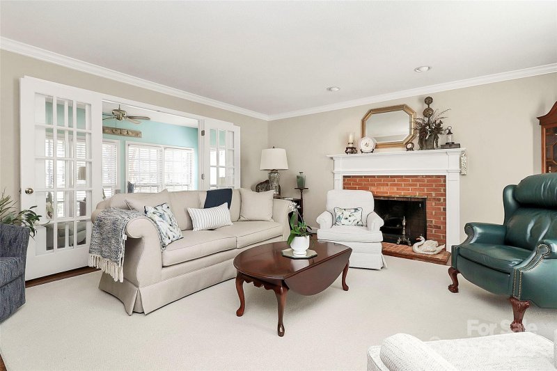 Property image 4 at 10501 South Hall Drive, Charlotte, NC 28270