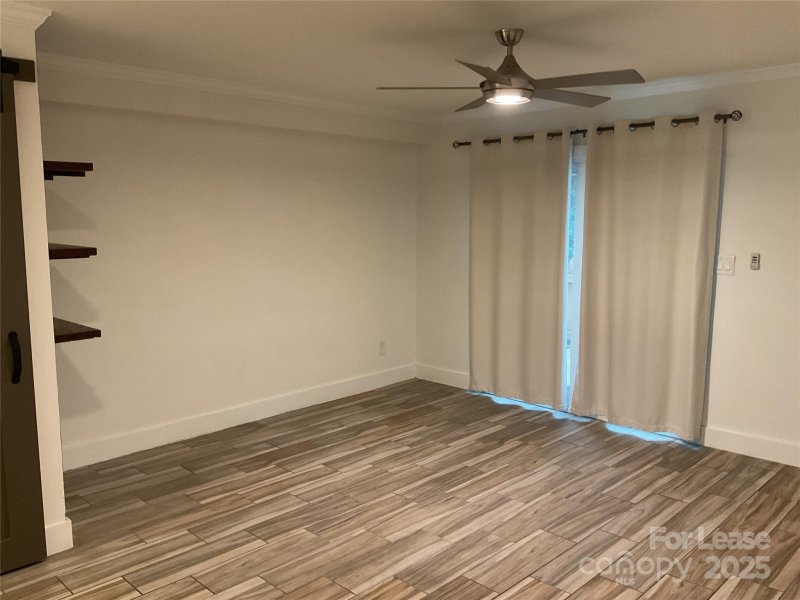 Property image 5 at 951 Hollywood Street, Charlotte, NC 28211