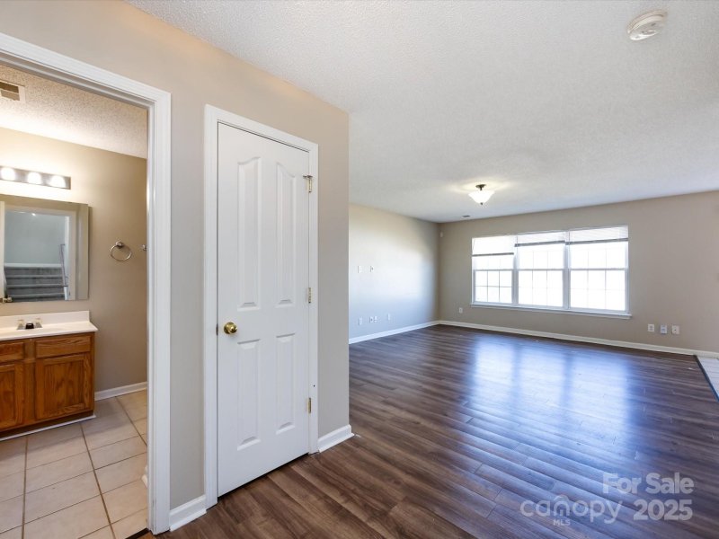 Property image 5 at 12915 Deaton Hill Drive, Charlotte, NC 28269