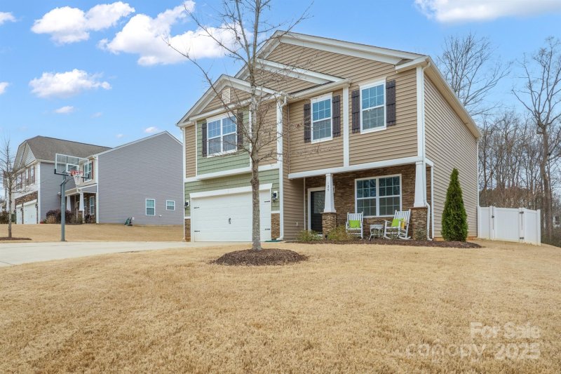 Property image 3 at 125 Rippling Water Drive, Mount Holly, NC 28120