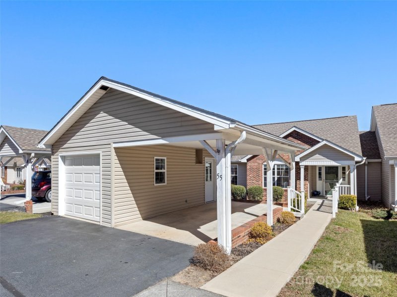 55 S Woodridge View Court