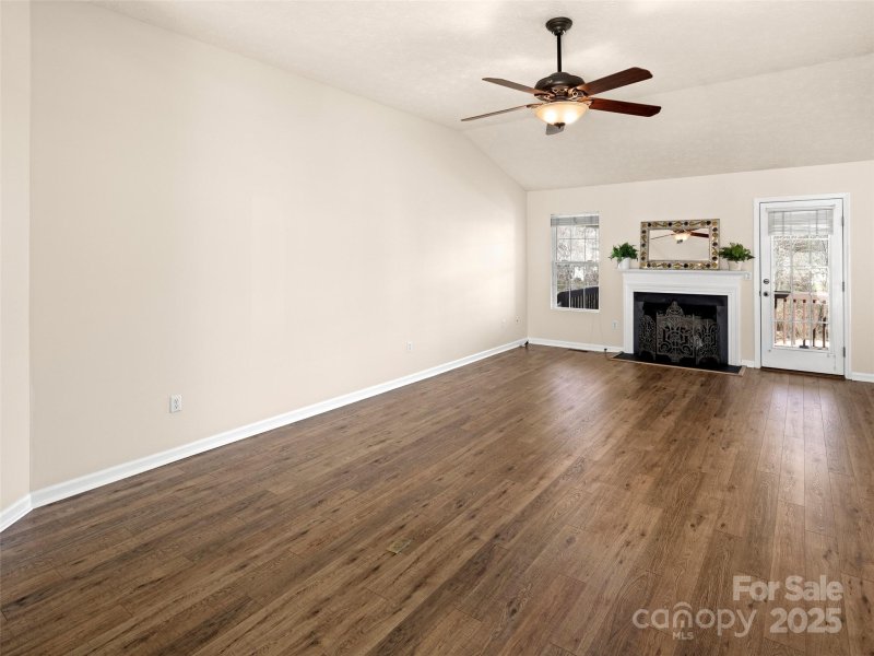 Property image 5 at 55 S Woodridge View Court, Hendersonville, NC 28791