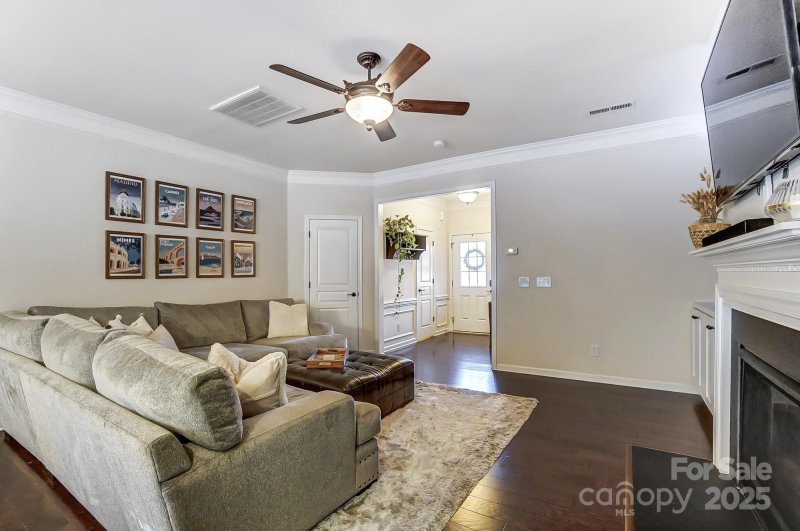 Property image 4 at 4224 Park South Station Boulevard, Charlotte, NC 28210