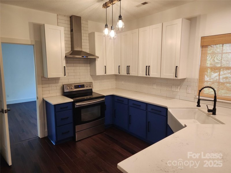 Property image 5 at 6239 Oxwynn Lane, Charlotte, NC 28270