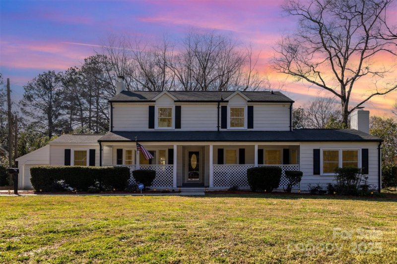 Property image 2 at 1201 Edgefield Avenue, Gastonia, NC 28052