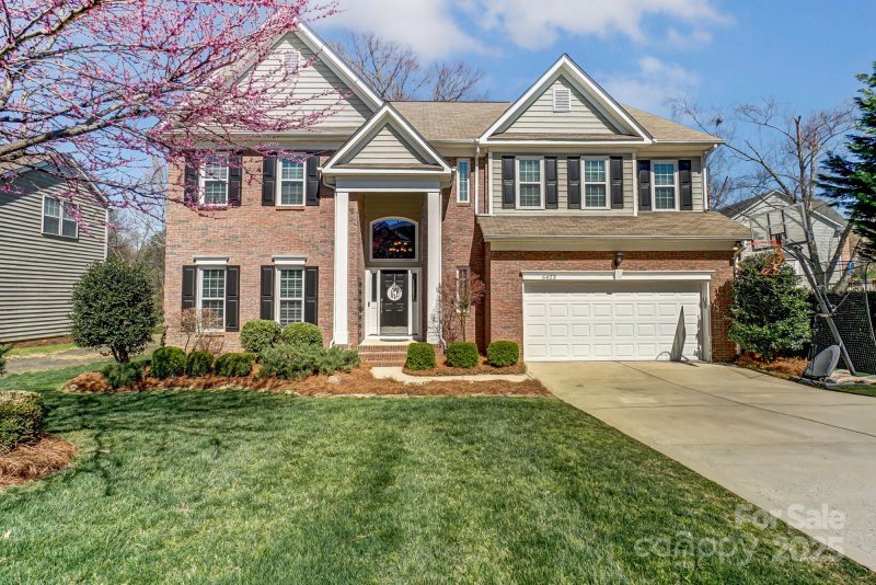 Property image 2 at 6423 Red Maple Drive, Charlotte, NC 28277