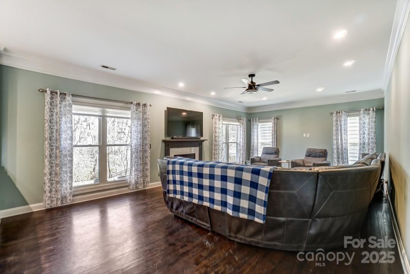 Property image 4 at 6423 Red Maple Drive, Charlotte, NC 28277