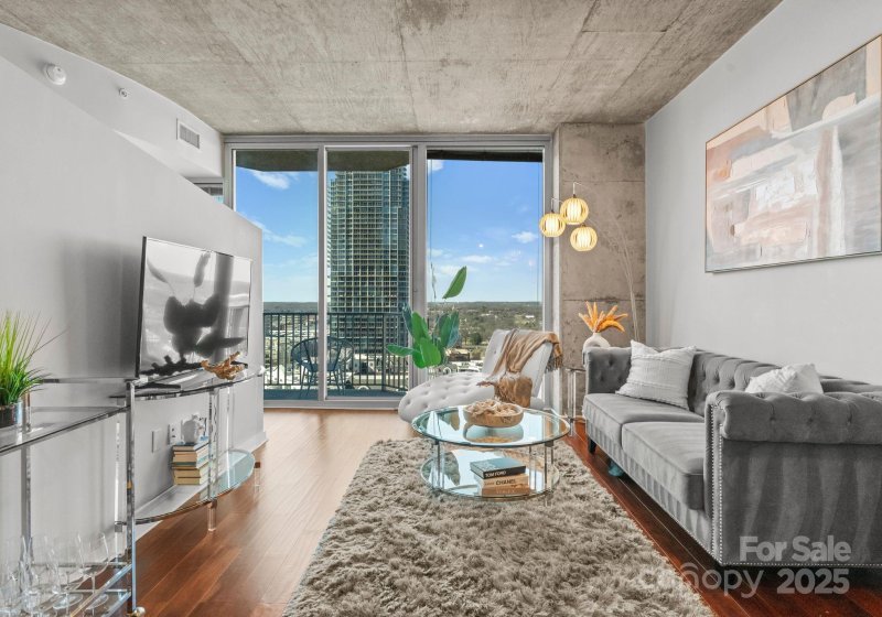 Property image 4 at 210 N Church Street, Charlotte, NC 28202