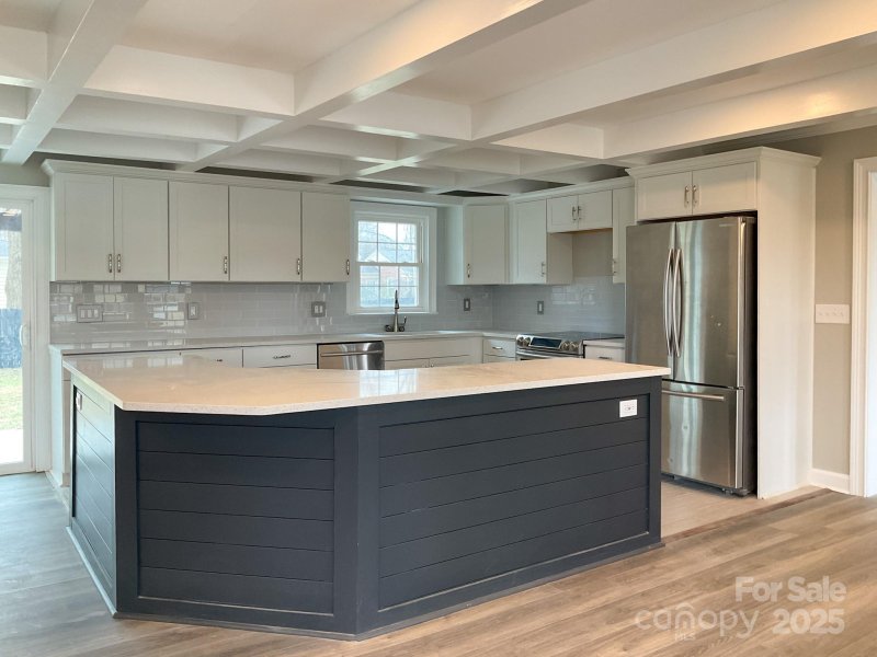 Property image 3 at 204 Lanewood Drive, Greenville, SC 29607