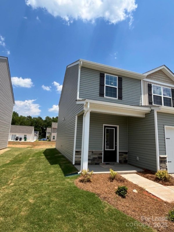 Property image 3 at 2239 Transatlantic Avenue, Charlotte, NC 28215