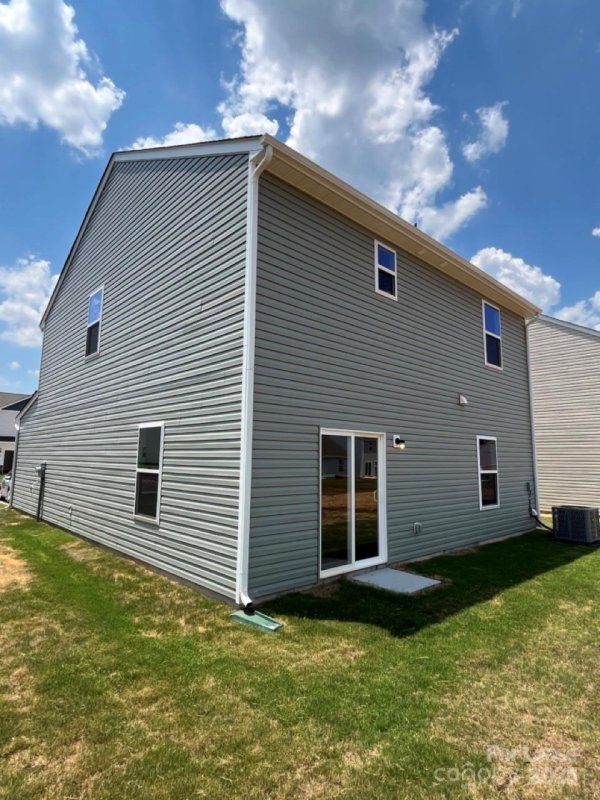 Property image 5 at 2239 Transatlantic Avenue, Charlotte, NC 28215