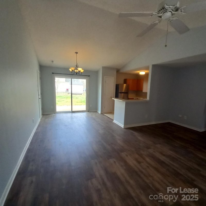 Property image 4 at 104 Duxbury Road, Mooresville, NC 28115