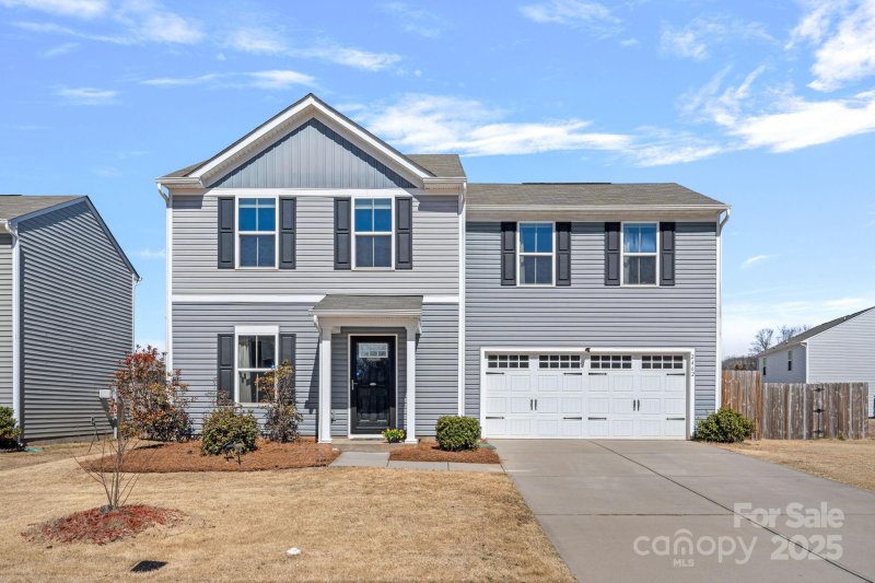 Property image 2 at 2462 Willow Pond Lane, Concord, NC 28025