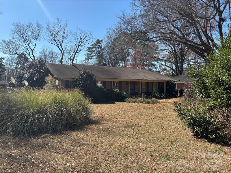 Property image 2 at 201 Wingrave Drive, Charlotte, NC 28270