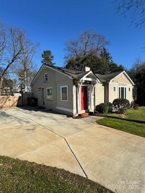 Property image 3 at 839 Mohigan Street, Charlotte, NC 28205