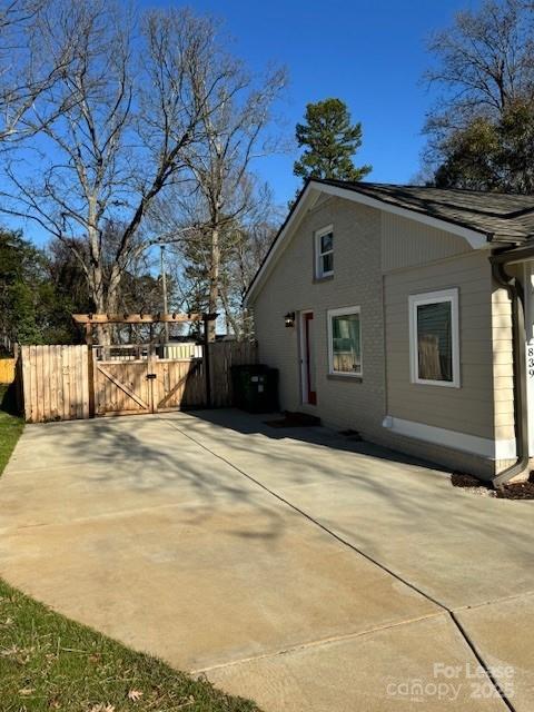 Property image 4 at 839 Mohigan Street, Charlotte, NC 28205