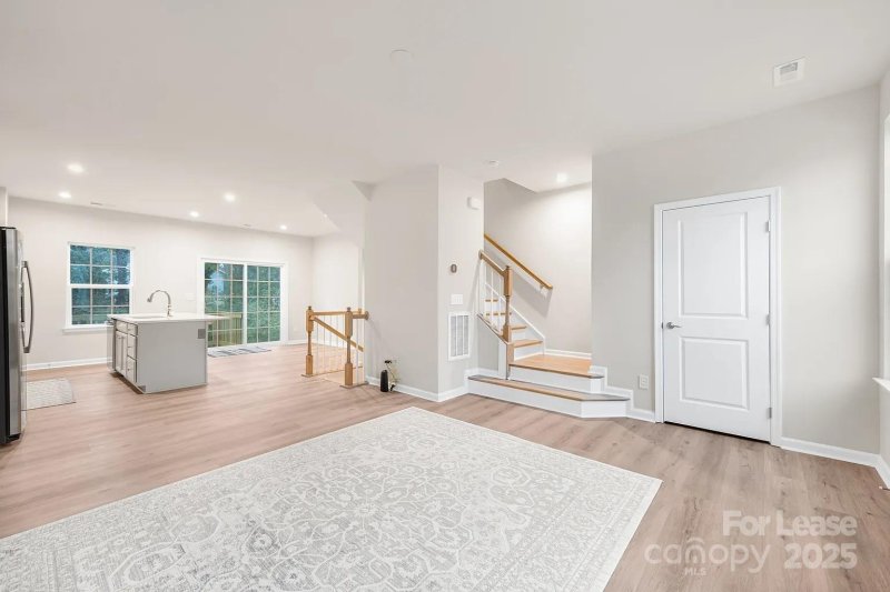 Property image 5 at 3201 Beeler Lane, Charlotte, NC 28208