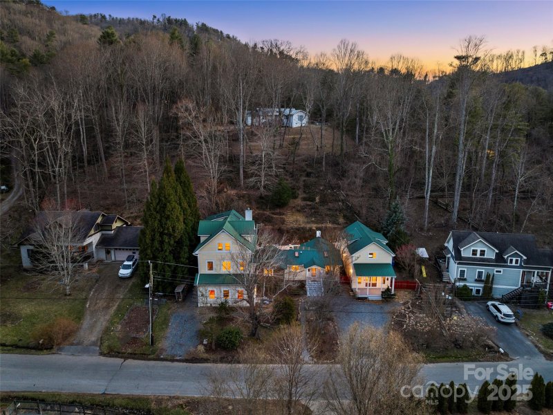 Property image 3 at 111 Spooks Branch Road, Asheville, NC 28804