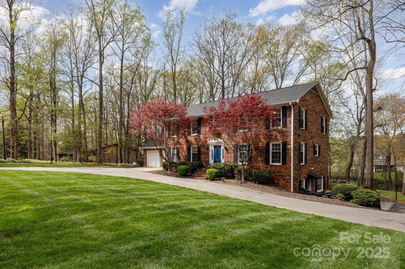 748 Saint Cloud Drive