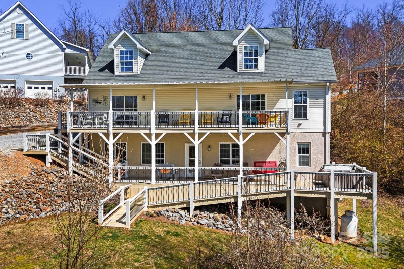 Property image 2 at 39 Susannah Court, Lake Junaluska, NC 28745