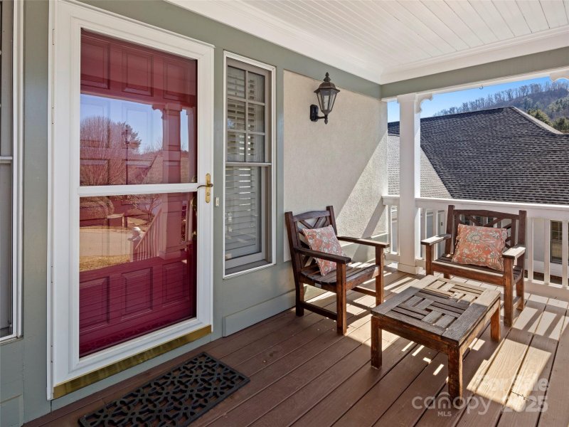 Property image 3 at 7 Creekside Way, Asheville, NC 28804