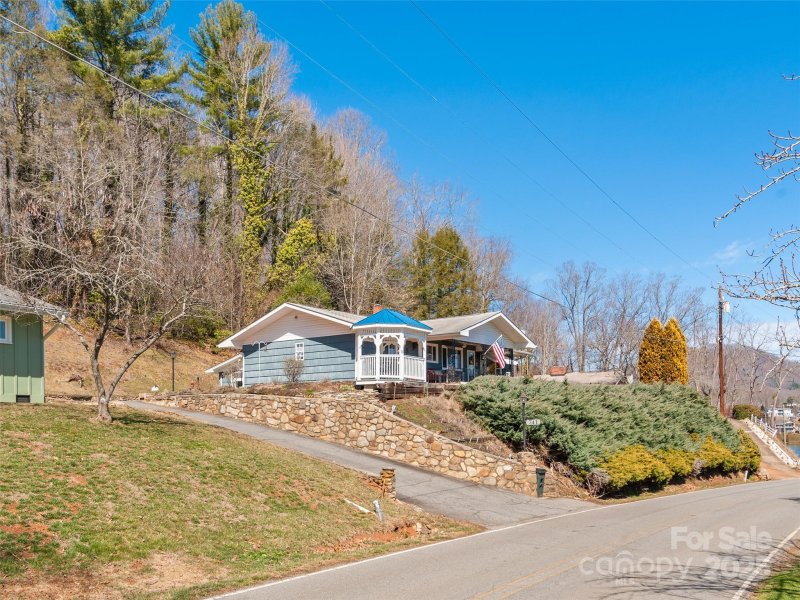 Property image 2 at 741 Golf Course Road, Waynesville, NC 28786