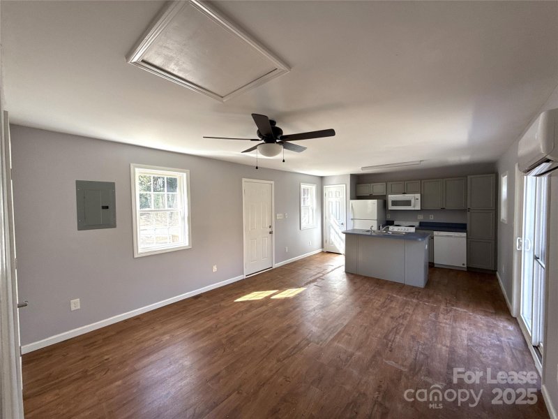 Property image 2 at 4019 Durham Lane, Charlotte, NC 28269