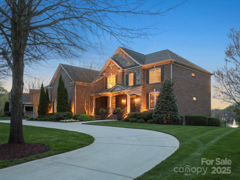 Property image 3 at 5005 Autumn Blossom Lane, Waxhaw, NC 28173