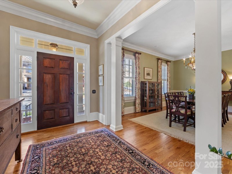 Property image 4 at 8915 Heydon Hall Circle, Charlotte, NC 28210