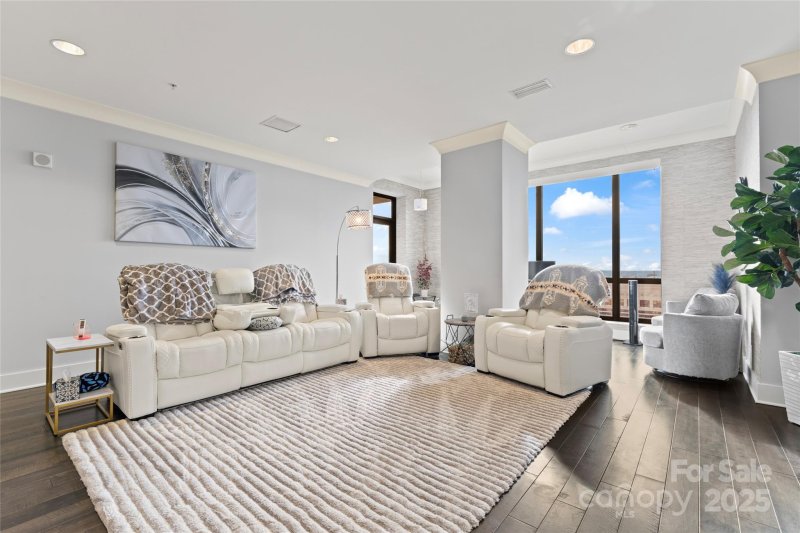 Property image 5 at 222 S Caldwell Street, Charlotte, NC 28202