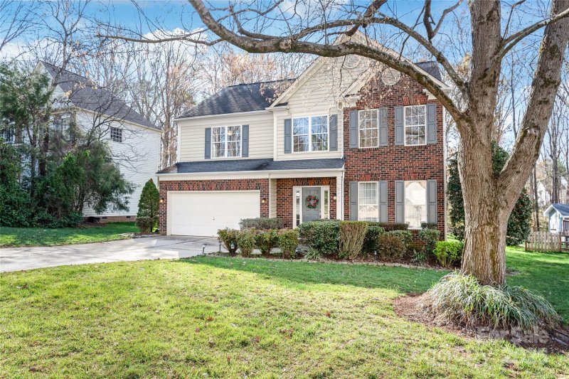 Property image 2 at 8823 Deerland Court, Huntersville, NC 28078