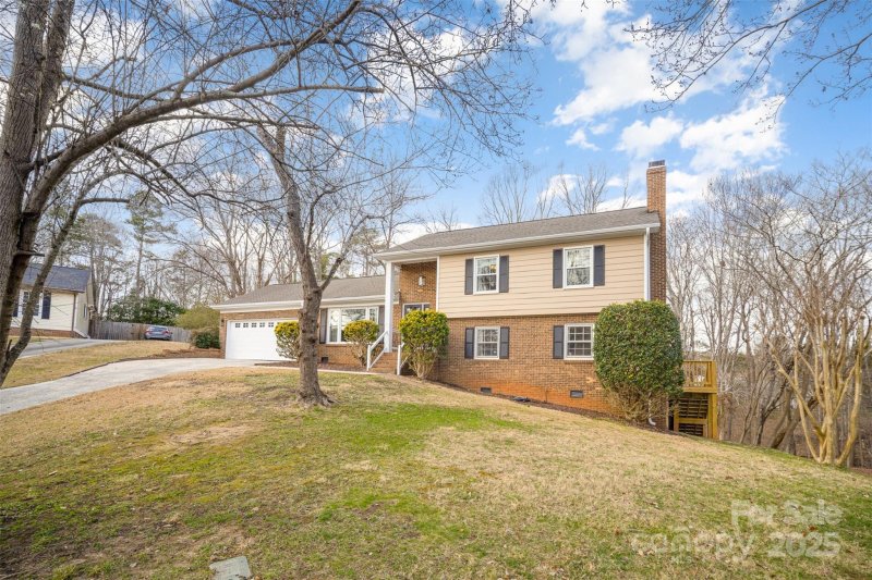 Property image 3 at 7300 Falkirk Place, Charlotte, NC 28270