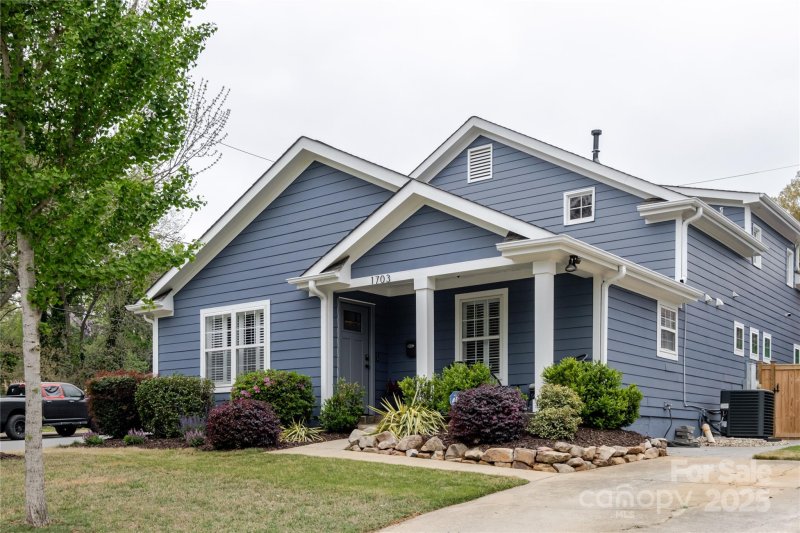 Property image 2 at 1703 Luther Street, Charlotte, NC 28204