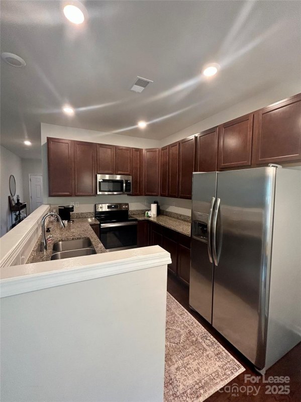 Property image 2 at 7420 Sienna Heights Place, Charlotte, NC 28213